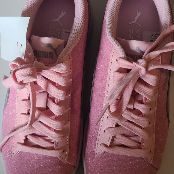 New Teens Puma Size 5 - Picture 6 of 7